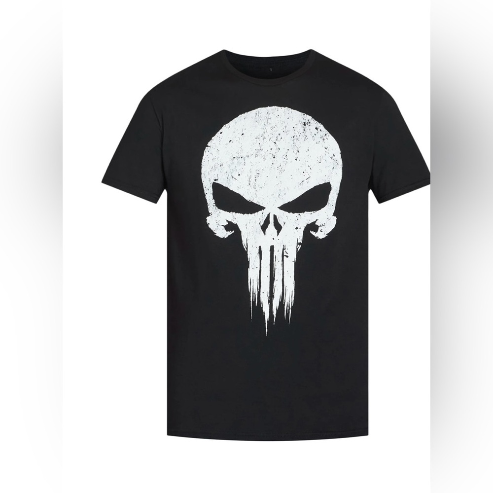 NWT Marvel Punisher Skull Graphic Tee Black Short Sleeve T-Shirt Size Small